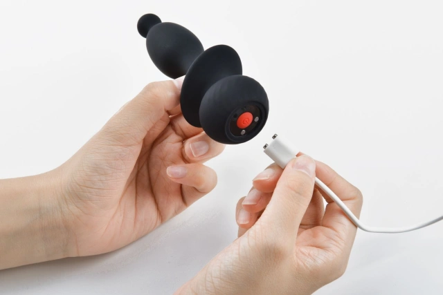 Korek Analny Z Ogonkiem Magic Bunny Magic Motion