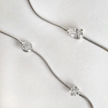 Srebrny naszyjnik choker z cyrkoniami TREND