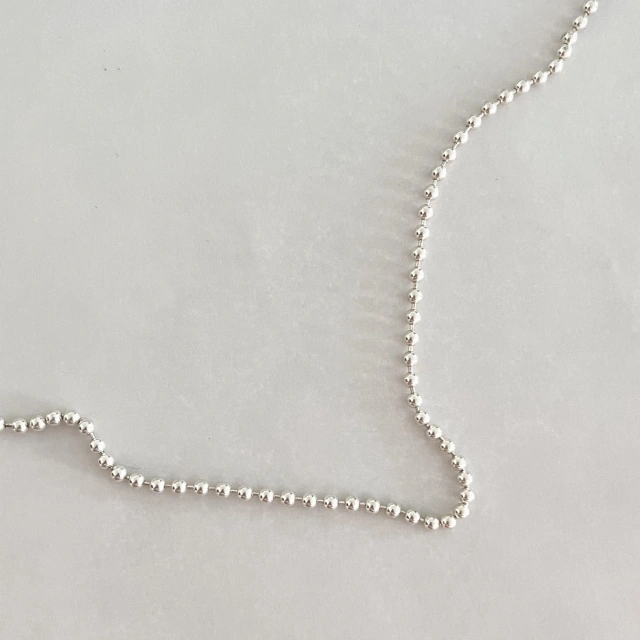 Srebrny naszyjnik choker KULKA