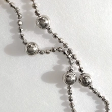 Srebrny naszyjnik choker KULKI